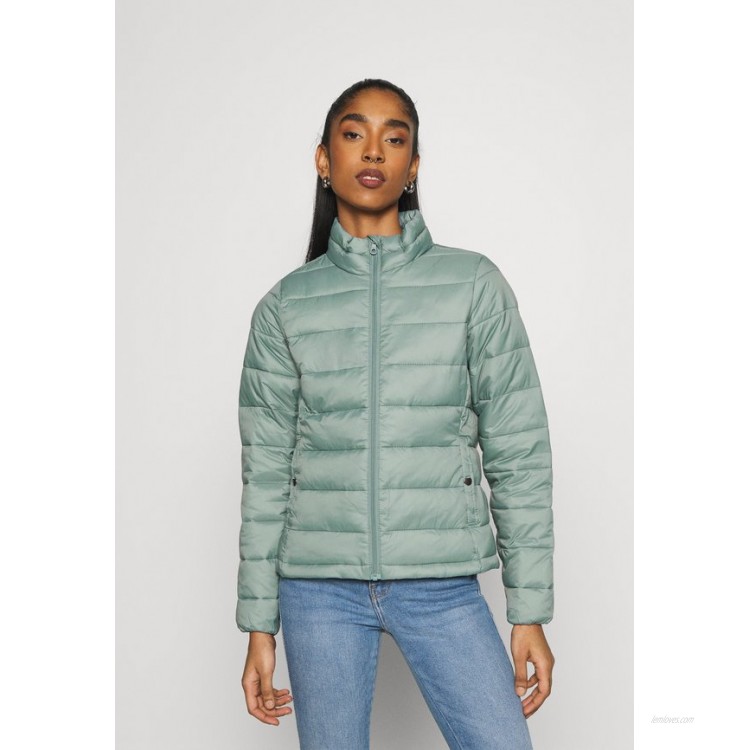 ONLY ONLSANDIE QUILTED JACKET Light jacket chinois green/green