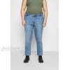 Noisy May Curve NMOLIVIA SLIM STRAIGHT Straight leg jeans light blue denim/lightblue denim 