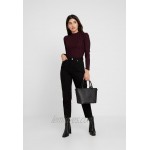 Dr.Denim Petite NORA Relaxed fit jeans black
