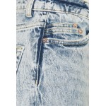 Free People ZURI MOM Relaxed fit jeans lived in blue/blue denim