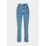 KnowledgeCotton Apparel IRIS MOM Relaxed fit jeans light blue/blue denim