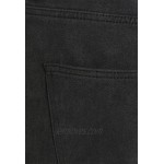 Missguided Plus RIOT HIGHWAISTED MOM Relaxed fit jeans black/black denim