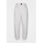 Mother of Pearl TAPERED JEAN WITH TUCKS AT HEM Relaxed fit jeans ecru/offwhite