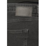 Pieces Curve PCLEAH MOM Relaxed fit jeans black