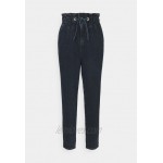 Topshop CLAPTON MOM Relaxed fit jeans blue black/dark blue