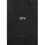 Ivy Copenhagen JOHANNA KICK FLARE Flared Jeans black/black denim