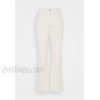 PIECES Tall PCLANNIE MINI WIDE Bootcut jeans almond oil/offwhite 