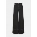 Weekday ACE Flared Jeans almost black/black