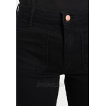 Wrangler Flared Jeans retro black/black denim