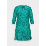CAPSULE by Simply Be 3/4 SLEEVE SWING DRESS Day dress green
