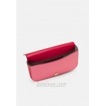 Red V POUCH Clutch cherry/fancy pink/red