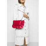 Red V POUCH Clutch fragola/red