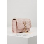 Valentino Bags AUDREY Across body bag rose/light pink