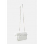 Valentino Bags PICCADILLY Across body bag bianco/white