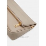 Zign LEATHER Across body bag taupe