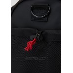 HXTN Supply PRIME ADVANCED DUFFLE Weekend bag black
