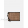 Coach CHARTER POUCH IN SIGNATURE UNISEX Laptop bag tan/brown 
