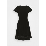 Dorothy Perkins SMOCK DRESS Jersey dress black