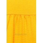 Vero Moda Tall VMALICE DRESS Jersey dress saffron/yellow