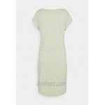 Vero Moda Tall VMAPRIL SHORT DRESS 2 PACK Jersey dress desert sage/cornsilk/light green