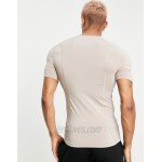 4505 muscle fit training t-shirt with seam detail