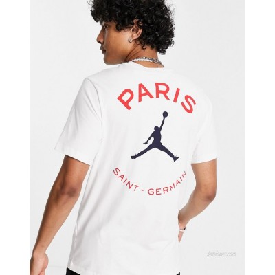 Nike Football Paris Saint-Germain logo t-shirt in white  