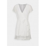 Nly by Nelly DREAMY FLOUNCE DRESS Cocktail dress / Party dress white