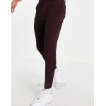 DESIGN smart super skinny oxford pants in burgundy