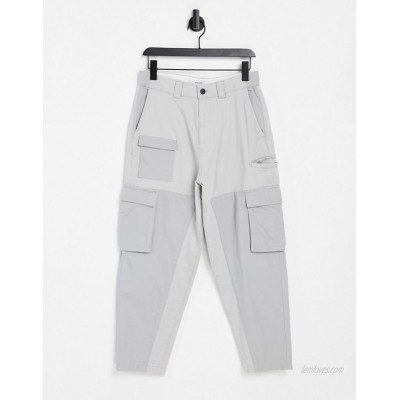 Bershka cargo pants in loose fit in gray  