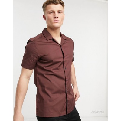  DESIGN regular short sleeve shirt with camp collar in deep brown  
