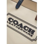 Coach FIELD TOTE 40 WITH BADGE UNISEX - Tote bag - ji/natural/multi/beige