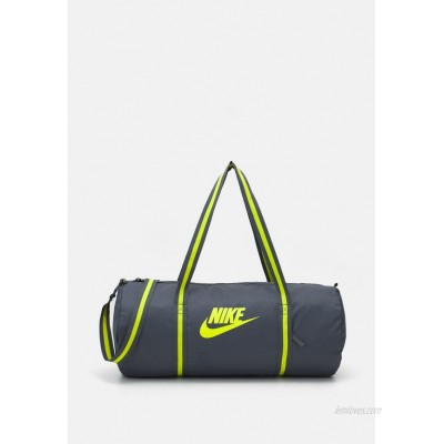 Nike Sportswear HERITAGE UNISEX - Sports bag - iron grey/iron grey/cyber/grey