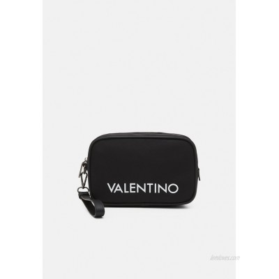 Valentino Bags KYLO SOFT COSMETIC CASE UNISEX - Travel accessory - nero/black