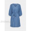b.young LANA PUFF DRESS Denim dress mid blue denim/light blue 