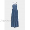 PIECES Tall PCTINKA STRAP MIDI DRESS  Denim dress medium blue denim/blue denim 