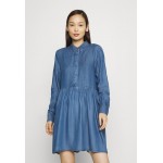 Vero Moda VMLIBBIE SHIRT DRESS Denim dress medium blue denim/blue denim